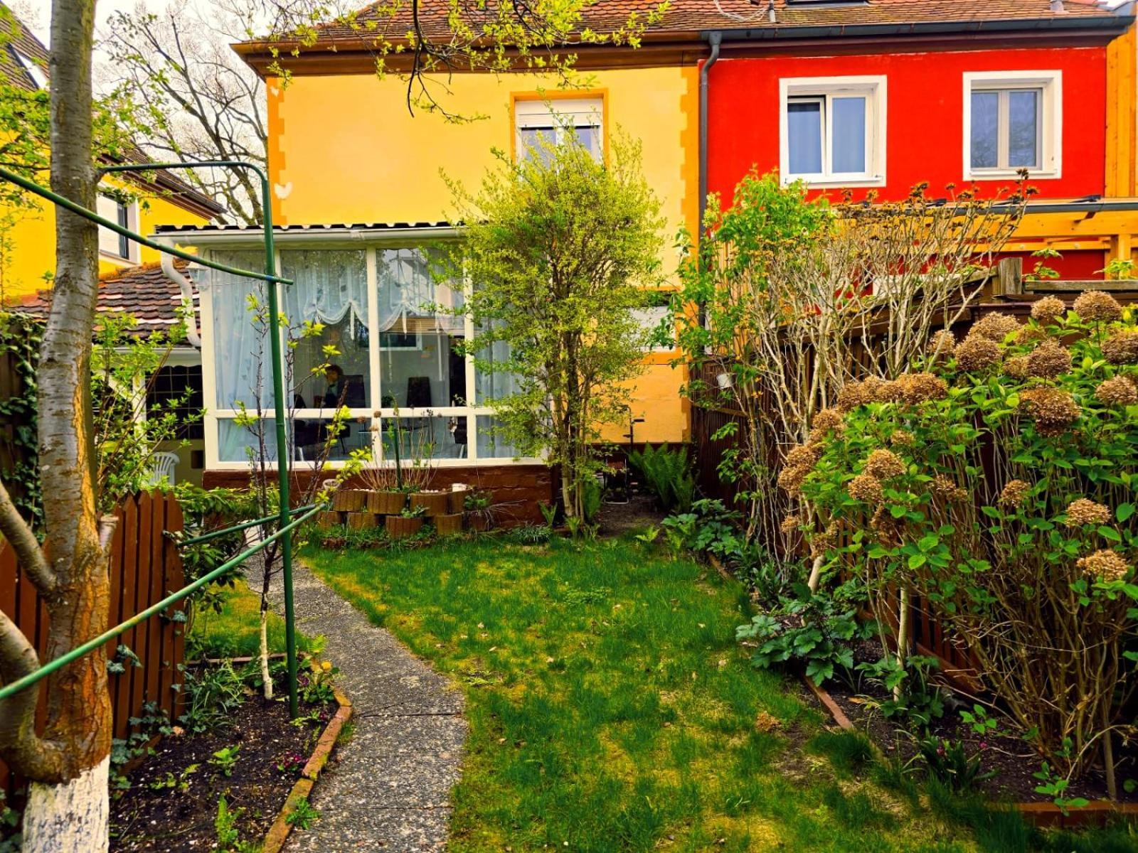 B&R Ferienhaus In Der Naehe Des Flughafens Nuremberga Exterior foto
